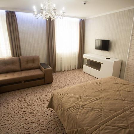 Hotel Port Royal Tulchyn Zewnętrze zdjęcie