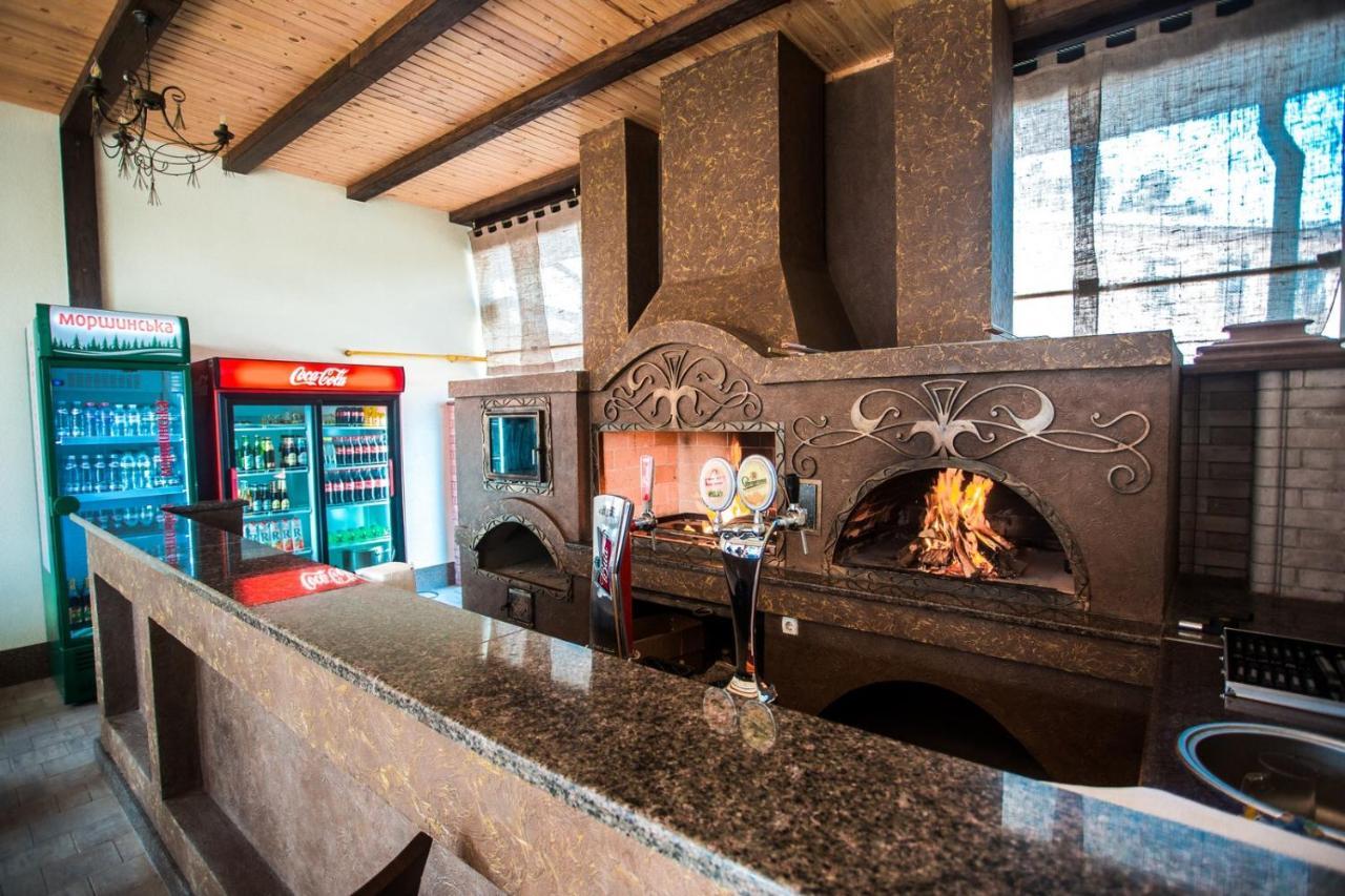Hotel Port Royal Tulchyn Zewnętrze zdjęcie