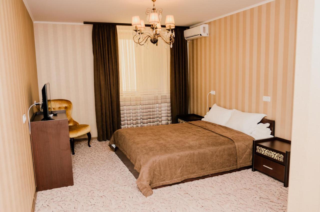 Hotel Port Royal Tulchyn Zewnętrze zdjęcie