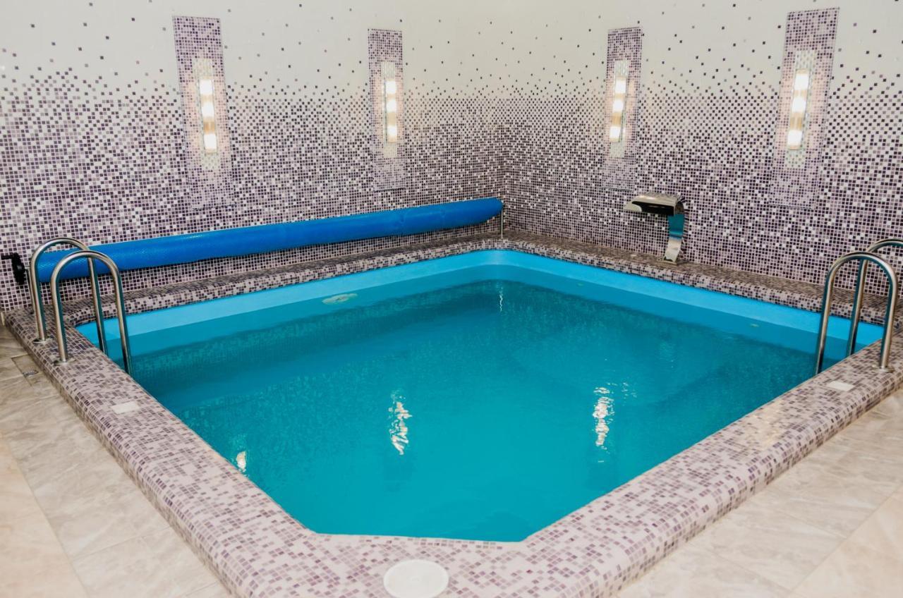 Hotel Port Royal Tulchyn Zewnętrze zdjęcie